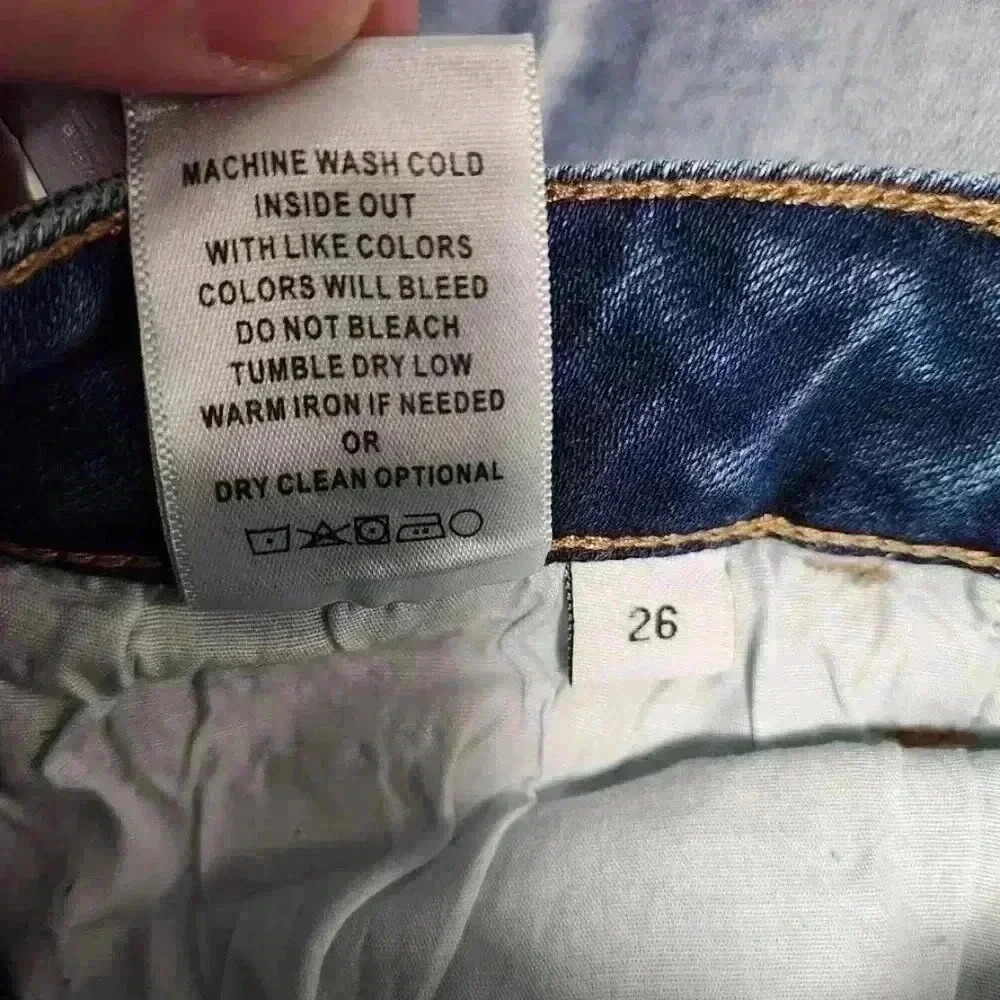 NWT Altar'd State Button Fly Distressed Denim Jeans Size 26 - Picture 12 of 12